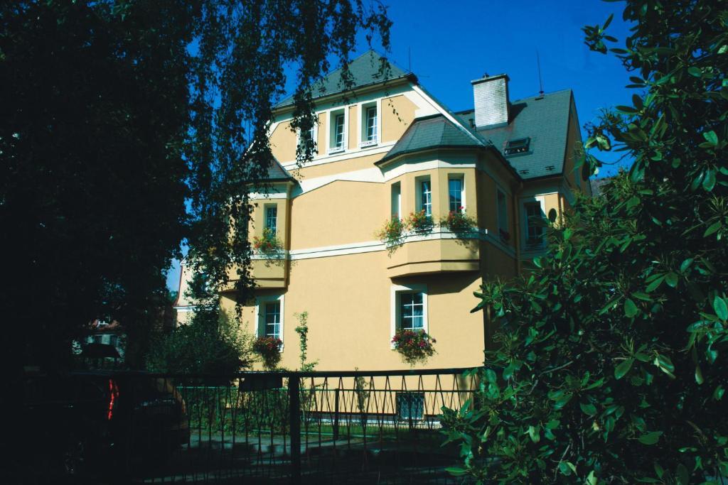 Apartment Barbara Mariánské Lázně Dış mekan fotoğraf